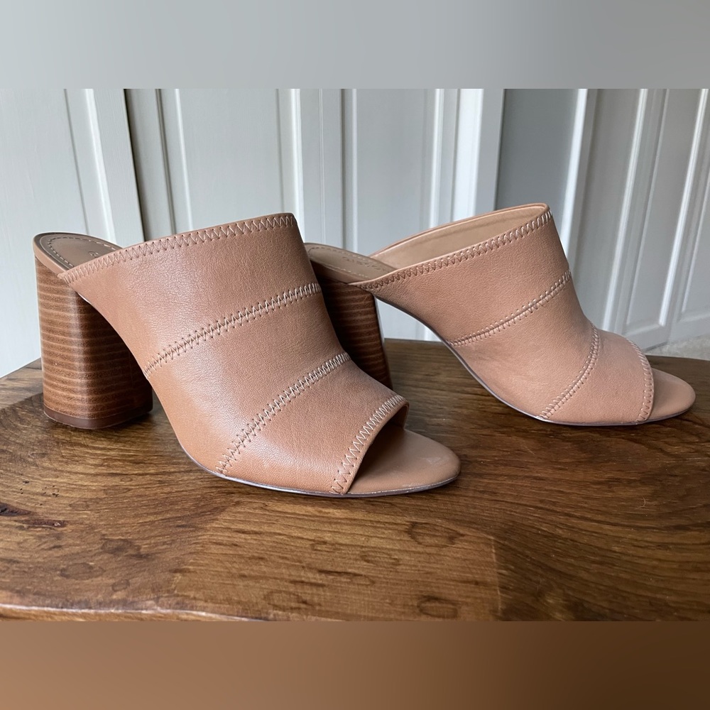 Gibson Latimer Leather Heel